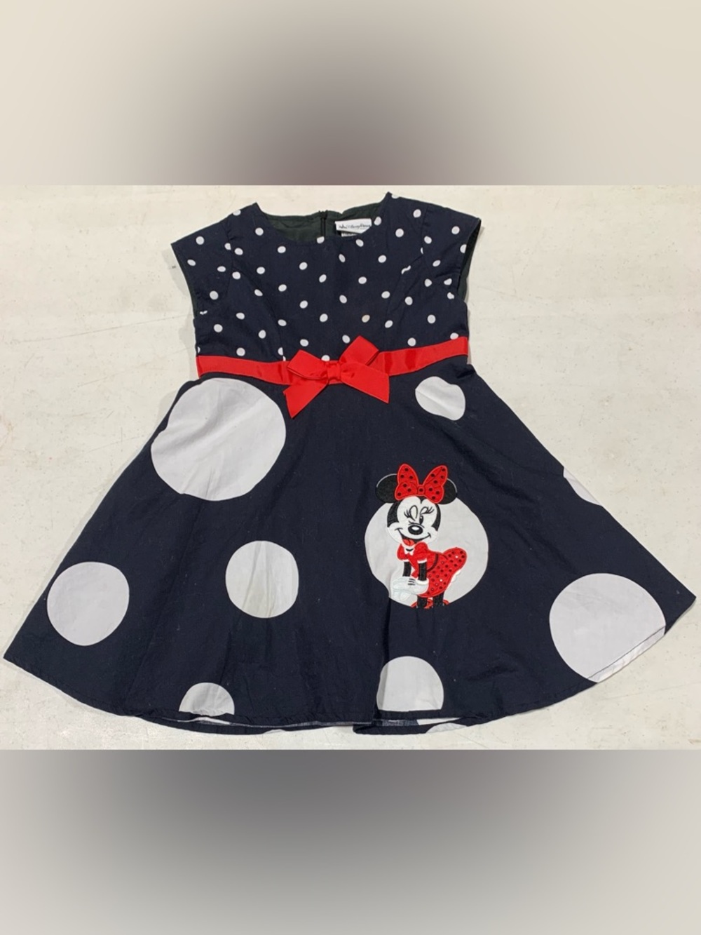 Minnie Mouse dress size small (6/7)